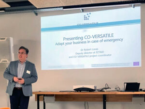 Róbert Lovas presenting Co-Versatile Project at TECH 4 HEALTH